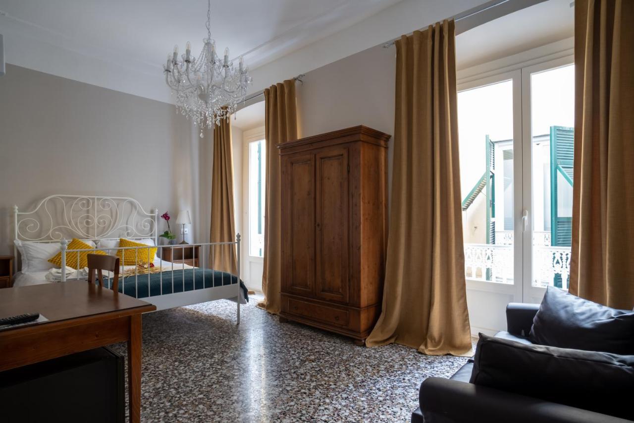 Corvetto Rooms Genoa Exterior photo